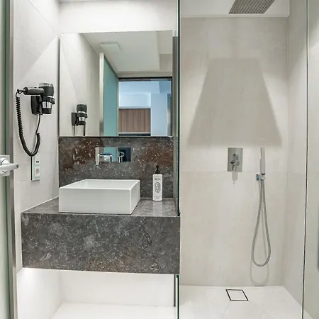 شقة فندقية Luxury Beachfront 3*