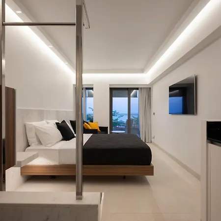 Luxury Beachfront Paralía