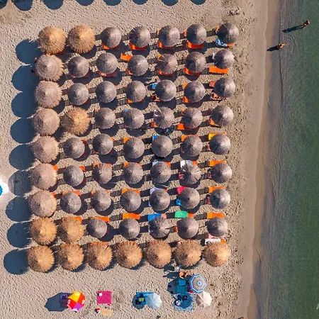 شقة فندقية Luxury Beachfront