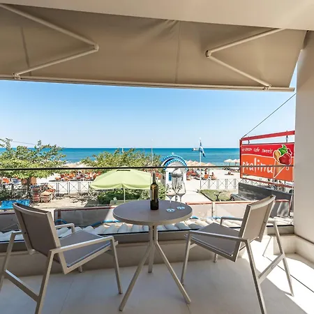 Luxury Beachfront 3* Paralía