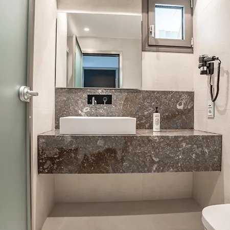 Luxury Beachfront 3*