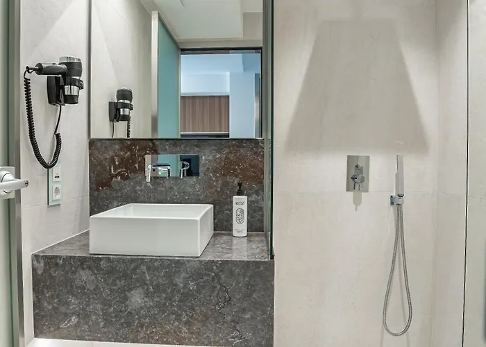 Hotel de apartamente Luxury Beachfront 3*